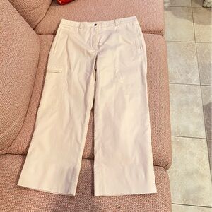 BURBERRY GOLF PANTS-NWOT!